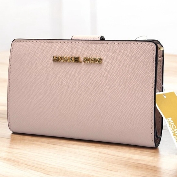 Michael Kors Medium Jet Set Travel Zip Chain Bifold Wallet Leather Powder Blush - Picture 1 of 9